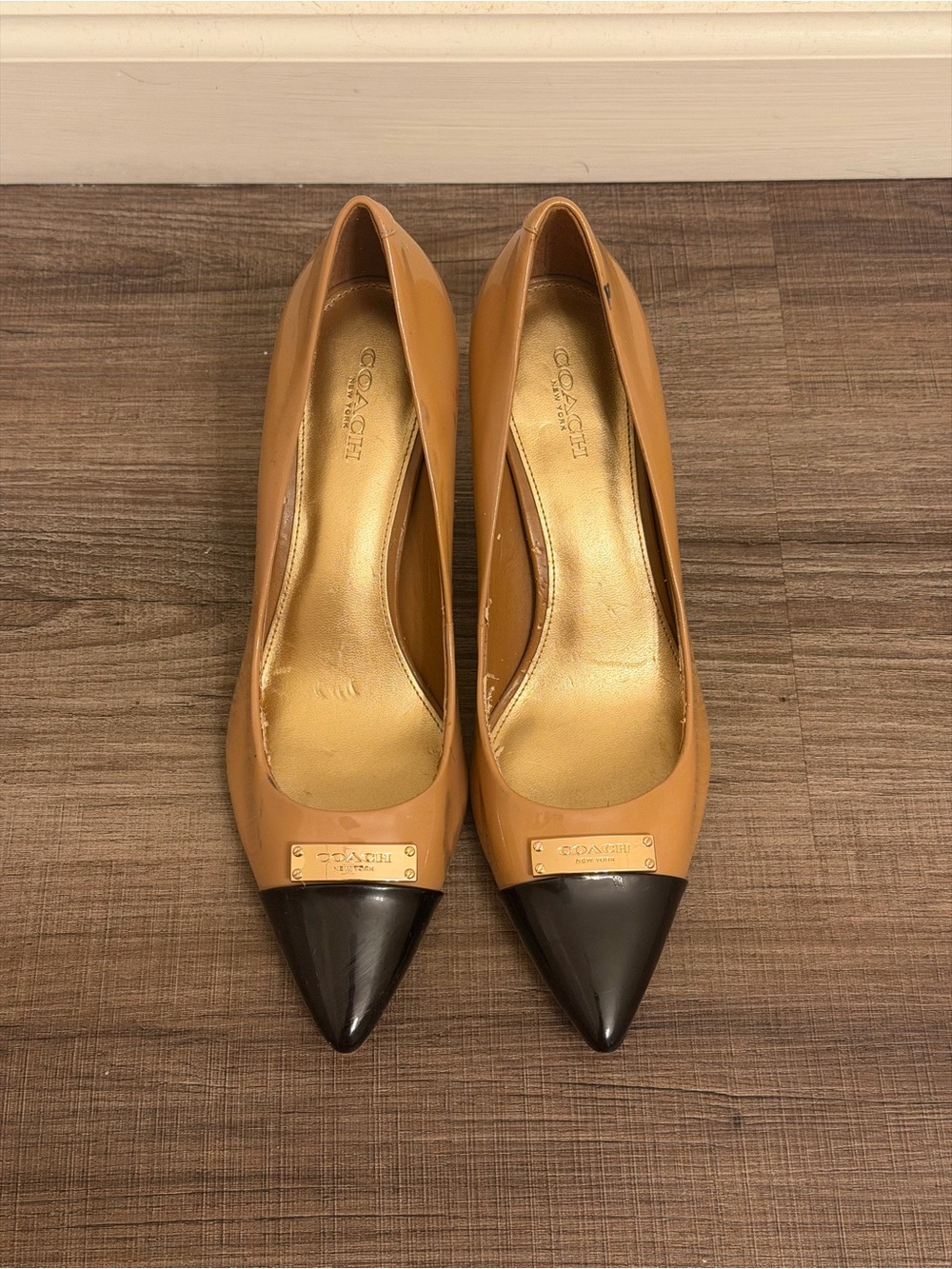 Coach Two-Tone Tan Leather Pumps with Black Pointed Toe